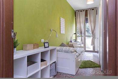 Stanza in appartamento di 15 m² a Bologna