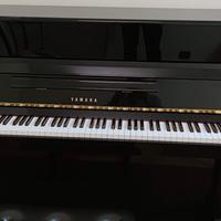 Pianoforte Yamaha mod. LU 201 C   come nuovo