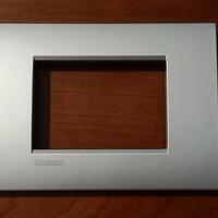 5 Placche BTicino Living Light Tech.
LNC4803TE