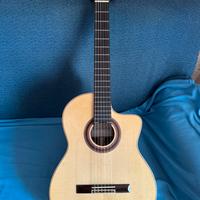 Chitarra classica Cordoba Studio elettrificata