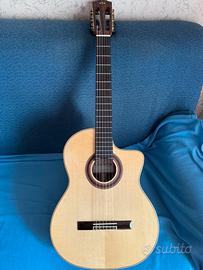 Chitarra classica Cordoba Studio elettrificata