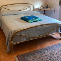 Letti in ottone