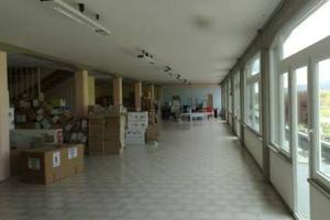 Immobile di 300 m² con più di 5 locali a San Giust