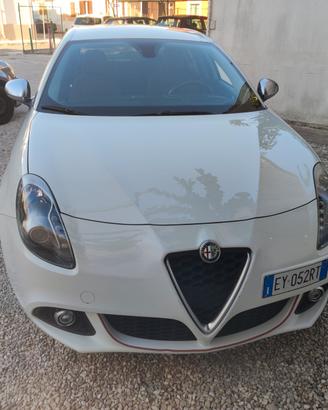 Alfa Romeo Giulietta 1.6 JTDm-2 120 CV Distinctive