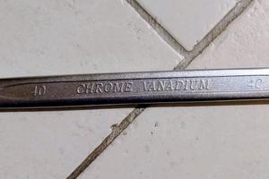 CHIAVE COMBINATA STELLA E FISSA 40mm ACCIAIO Cr-V