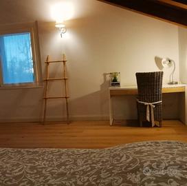Stanza con bagno privato