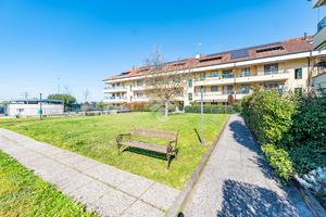 3 LOCALI A ARESE