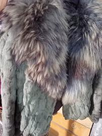 Pelliccia di visone e collo di volpe