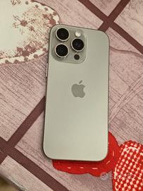 iPhone 16 Pro 256GB - Titanio Naturale