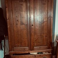 Armadio abete due ante