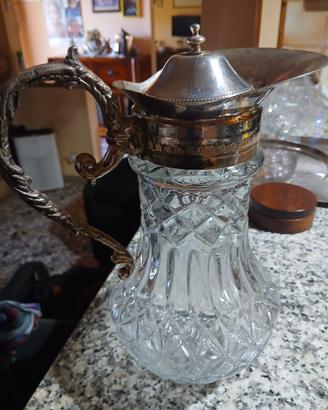 caraffa in cristallo  con tappo e manico in argent