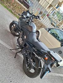 Moto Suzuki V-strom dl650 