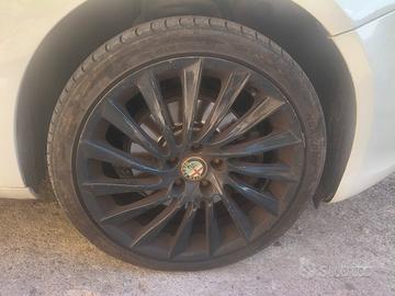 cerchi alfa romeo Giulietta 18  a turbina 