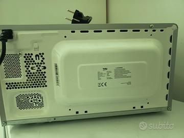 Microonde Beko, modello MOC 201103 S.