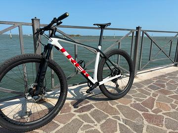 TREK PROCALIBER 9.8