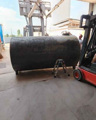 CISTERNA USATA NON SCARRABILE IN FERRO