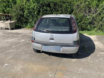 Opel corsa 2003
