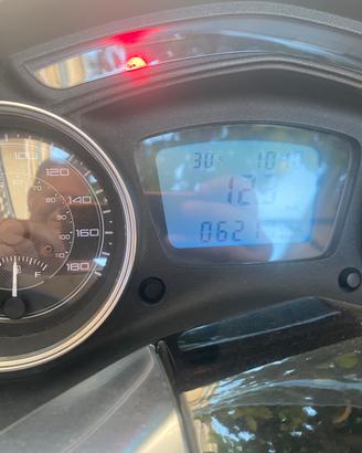 Scooter Piaggio x10