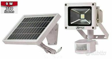 Faro led 9w con pannello solare sensore movimento