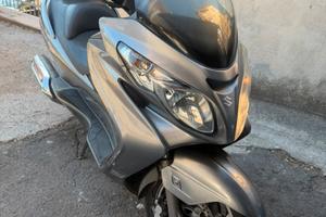 Suzuki Burgman 400 k7