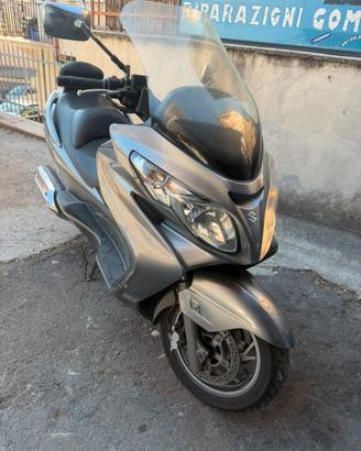 Suzuki Burgman 400 k7