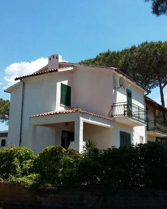 Baia Domizia - Villa