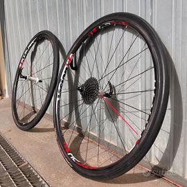 ruote in carbonio vision tc 24 con tubolari 