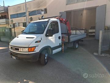 IVECO Daily 35C12 Cassone Lungo Gru FASSI F28 -200