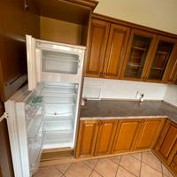 Cucina completa di elettrodomestici