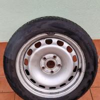 4 Cerchi in ferro + Copricerchi 16” Golf 7