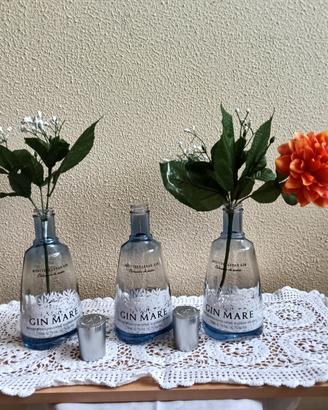 3 bottiglie vuote Gin Mare .