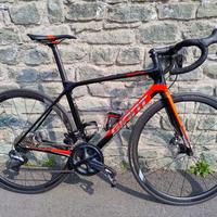 Giant TCR Advanced Pro0 Di2 Disc