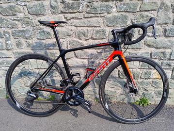 Giant TCR Advanced Pro0 Di2 Disc