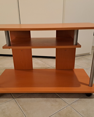 Tavolino porta tv con ruote