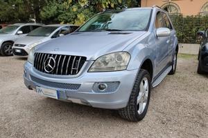 MERCEDES-BENZ ML 350 Sport GPL CLIMA,CRUISE,CERC