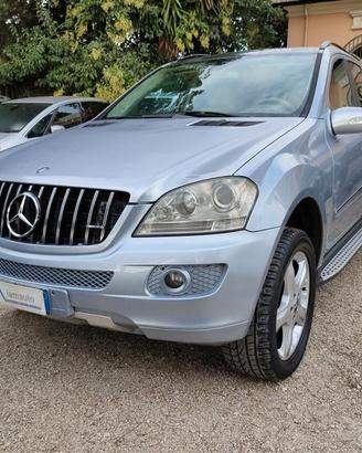 MERCEDES-BENZ ML 350 Sport GPL CLIMA,CRUISE,CERC