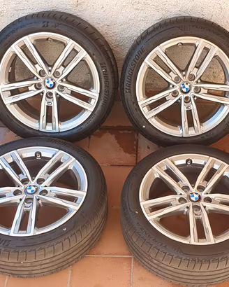 cerchi BMW "M" da 17 pollici (serie 1 F40)+gomme