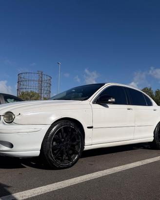 Jaguar X-Type 2.0 V6 GPL – 2003 – revisione 2027