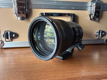 Nikon Af-s nikkor 300mm 1:4E PF ED