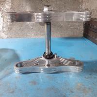 piastre Suzuki intruder 