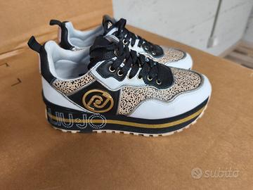 Scarpa Liu Jo num.36 pari al nuovo