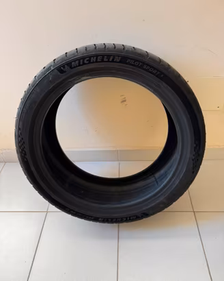 Michelin Pilot Sport 5 - 205/45 r17
