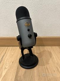 Microfono Blue Yeti + cavo USB