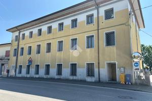 PALAZZINA A RIESE PIO X