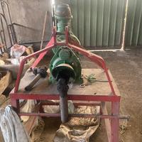 Trattori e attrezzature