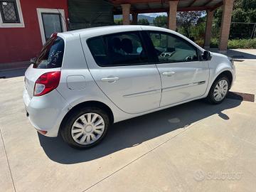 Renault Clio 1.5 dCi 75CV