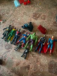 Supereroi in plastica originali marvel e DC