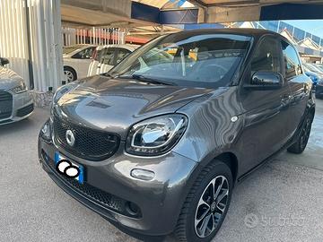 SMART FORFOUR TETTO PANORAMICO X INTERO!