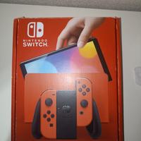 Nintendo Switch OLED versione Mario 