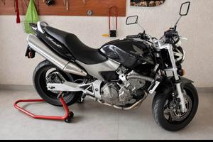 Honda hornet 600